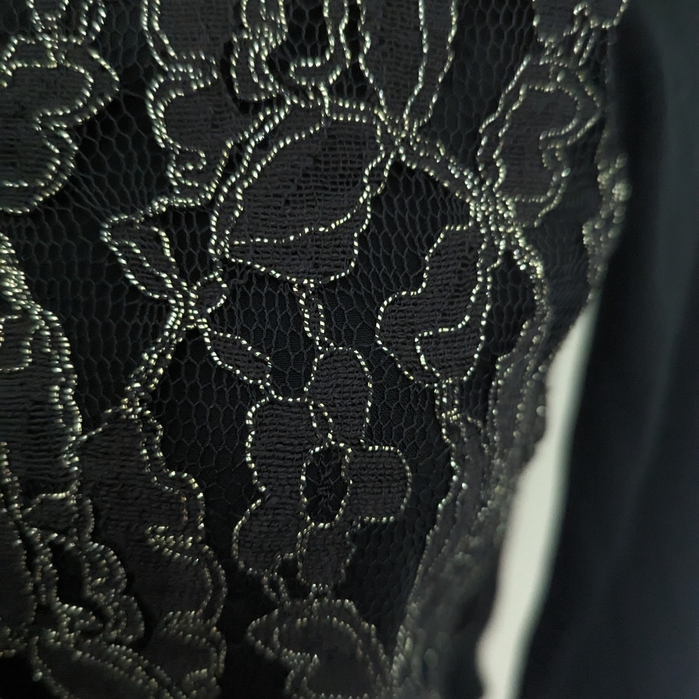 Cute blouse